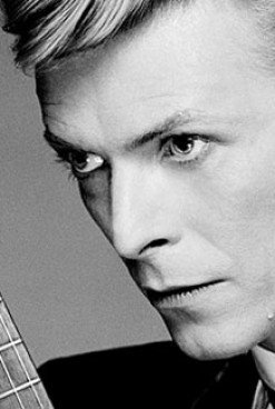 Muere leyenda musical David Bowie